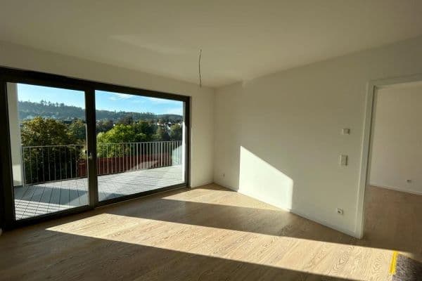 Pronájem bytu 2+1 63 m², Königsbergerstrasse 1b, Bad Schwalbach Pronájem bytu 2+1 63 m², Königsbergerstrasse 1b, Bad Schwalbach