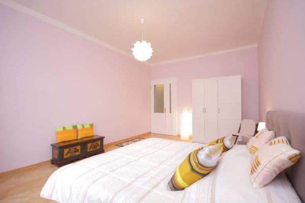 Pronájem bytu 4+kk 144 m², Kolínská, Praha, Praha Pronájem bytu 4+kk 144 m², Kolínská, Praha, Praha