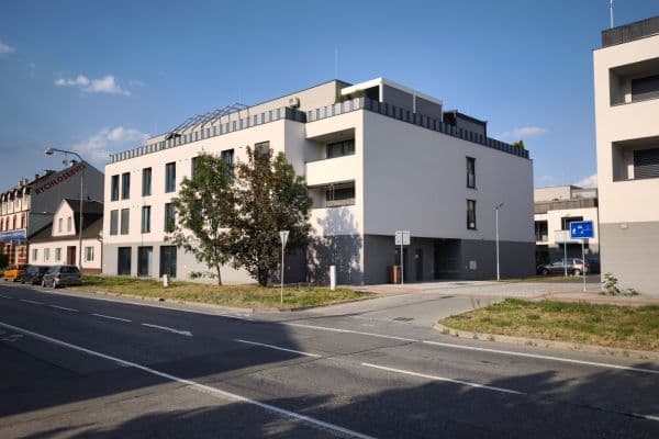 Pronájem bytu 1+kk 32 m², Věry Pánkové, Olomouc Pronájem bytu 1+kk 32 m², Věry Pánkové, Olomouc
