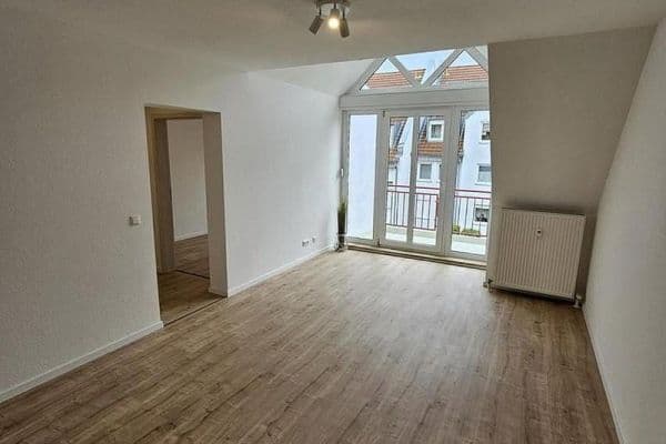 Pronájem bytu 2+1 48 m², Rosmarinweg 3, Fürth Pronájem bytu 2+1 48 m², Rosmarinweg 3, Fürth