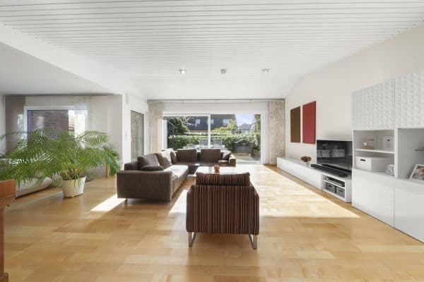 Prodej domu 160 m², pozemek 337 m², Burgwedel Prodej domu 160 m², pozemek 337 m², Burgwedel