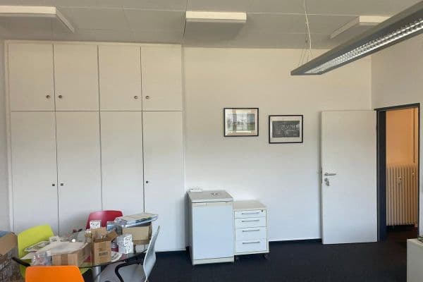 Pronájem kanceláře 30 m², Josef-Bautz-Straße 15, Hanau, Hessen Pronájem kanceláře 30 m², Josef-Bautz-Straße 15, Hanau, Hessen