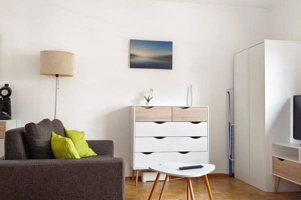 Pronájem bytu 1+1 34 m², Steinbach (Taunus) Pronájem bytu 1+1 34 m², Steinbach (Taunus)