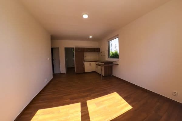 Pronájem bytu 2+kk 25 m², Cihlářská, Praha Pronájem bytu 2+kk 25 m², Cihlářská, Praha