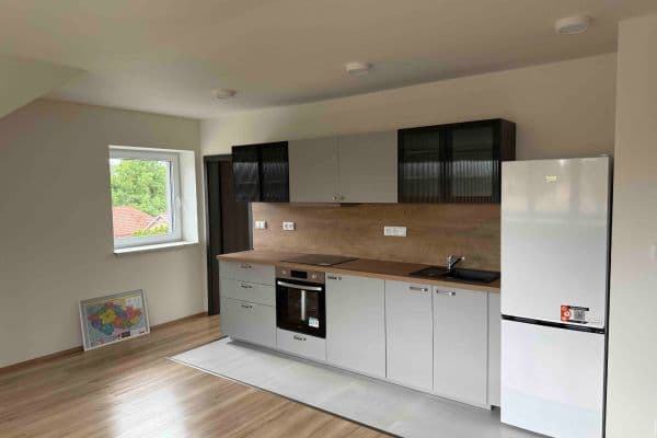 Pronájem bytu 2+kk 50 m², Průběžná, Kovansko Pronájem bytu 2+kk 50 m², Průběžná, Kovansko