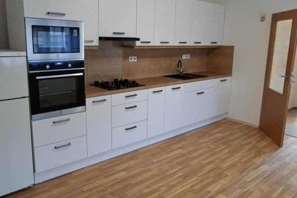 Pronájem bytu 2+kk 42 m², Střední, Praha Pronájem bytu 2+kk 42 m², Střední, Praha