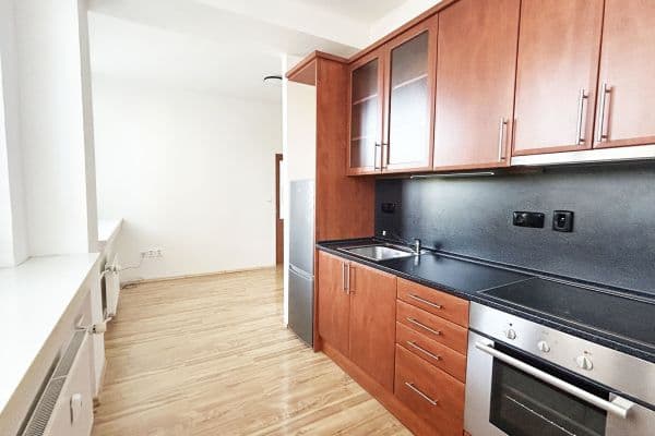Pronájem bytu 3+kk 42 m², Moskevská, Kladno Pronájem bytu 3+kk 42 m², Moskevská, Kladno