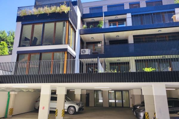 Pronájem bytu 2+kk 74 m², Bělohorská, Praha Pronájem bytu 2+kk 74 m², Bělohorská, Praha