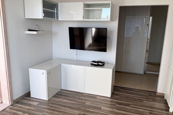 Pronájem bytu 3+kk 66 m², Na rovinách, Praha Pronájem bytu 3+kk 66 m², Na rovinách, Praha