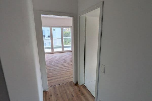 Pronájem bytu 4+1 96 m², Carl-Adam-Petri-Straße, Potsdam, Braniborsko Pronájem bytu 4+1 96 m², Carl-Adam-Petri-Straße, Potsdam, Braniborsko
