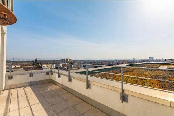Pronájem bytu 2+1 58 m², Relaisstraße 2, Mannheim, Bádensko-Württembersko Pronájem bytu 2+1 58 m², Relaisstraße 2, Mannheim, Bádensko-Württembersko