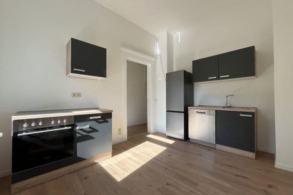 Pronájem bytu 3+1 85 m², Thomas-Mann-Straße 13, Zwickau Pronájem bytu 3+1 85 m², Thomas-Mann-Straße 13, Zwickau