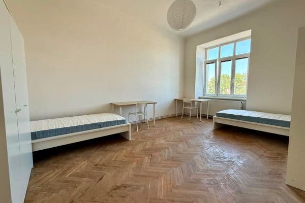 Pronájem bytu 4+1 25 m², Komenského, Červenka Pronájem bytu 4+1 25 m², Komenského, Červenka
