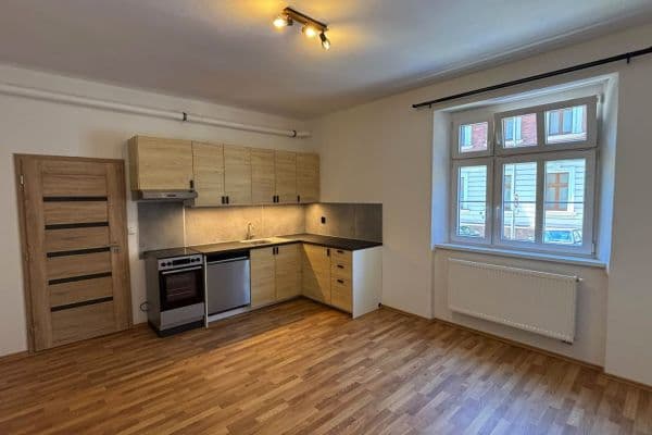 Pronájem bytu 2+kk 60 m², Křižíkova, Litoměřice, Ústecký kraj Pronájem bytu 2+kk 60 m², Křižíkova, Litoměřice, Ústecký kraj