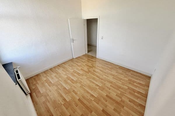 Pronájem bytu 3+1 80 m², Eisenbahnstr. 22, Eschweiler Pronájem bytu 3+1 80 m², Eisenbahnstr. 22, Eschweiler