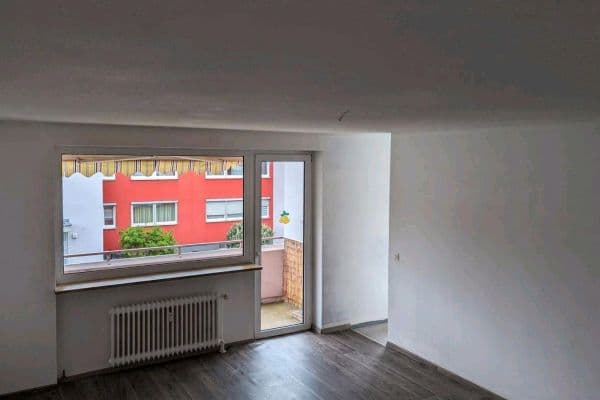 Pronájem bytu 1+1 35 m², Herderstraße 17, Nürnberg Pronájem bytu 1+1 35 m², Herderstraße 17, Nürnberg