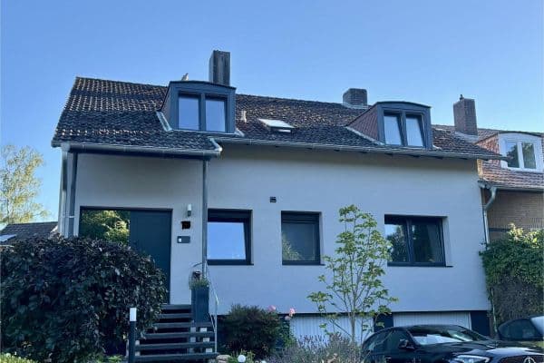 Prodej domu 178 m², pozemek 517 m², Hemmingen Prodej domu 178 m², pozemek 517 m², Hemmingen