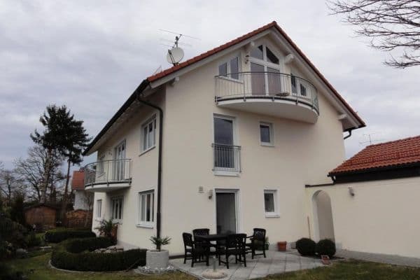 Pronájem bytu 2+1 70 m², Haar, Bavorsko Pronájem bytu 2+1 70 m², Haar, Bavorsko
