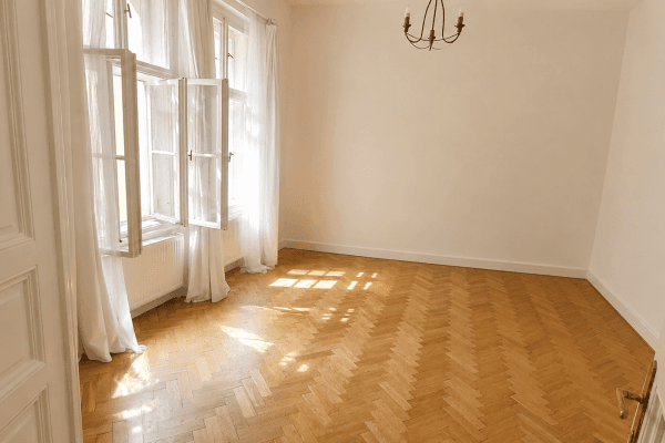 Pronájem bytu 1+1 45 m², Opatovická, Praha Pronájem bytu 1+1 45 m², Opatovická, Praha