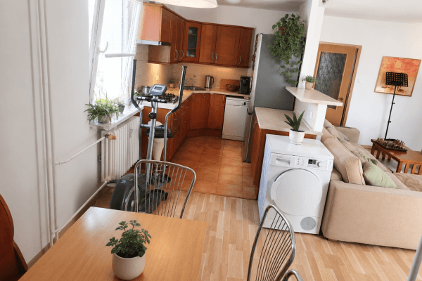 Prodej bytu 3+1 71 m², Štichova, Praha Prodej bytu 3+1 71 m², Štichova, Praha