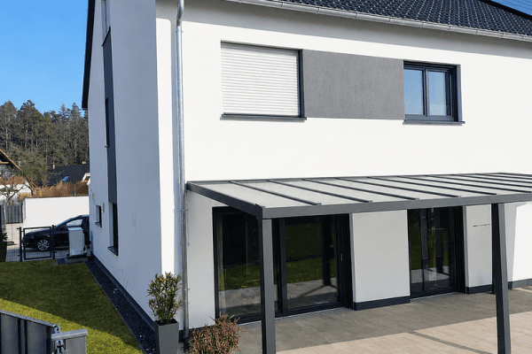 Prodej domu 180 m², pozemek 440 m², Röthenbach Prodej domu 180 m², pozemek 440 m², Röthenbach