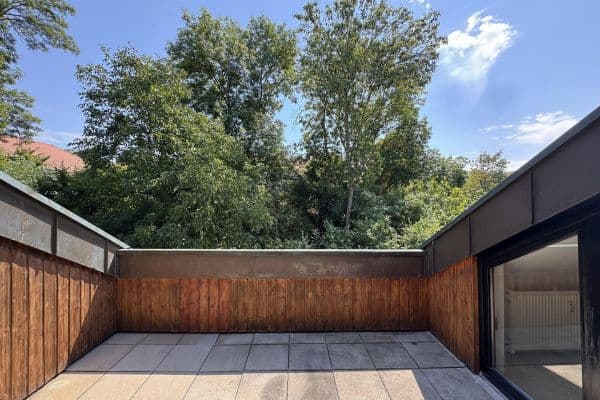 Pronájem bytu 3+1 72 m², Spitalstraße 10, Bad Friedrichshall Pronájem bytu 3+1 72 m², Spitalstraße 10, Bad Friedrichshall