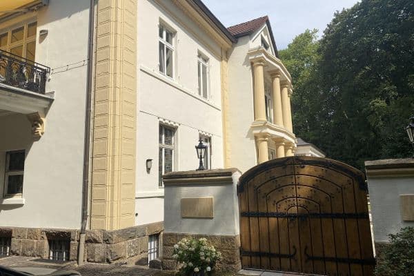 Pronájem bytu 3+1 110 m², Herdecke Pronájem bytu 3+1 110 m², Herdecke