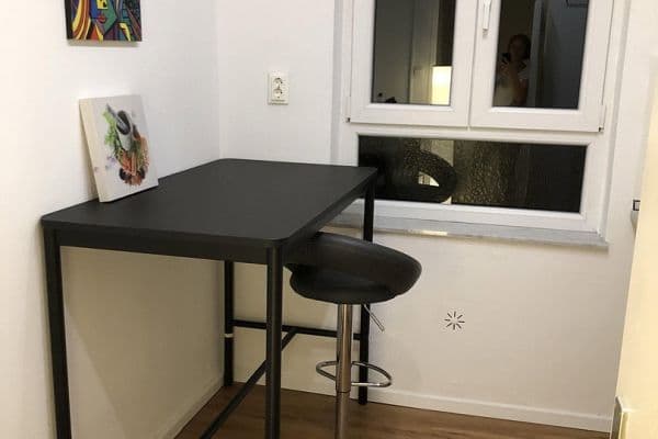 Pronájem bytu 1+1 37 m², Berlin-Steglitz, Berlín Pronájem bytu 1+1 37 m², Berlin-Steglitz, Berlín