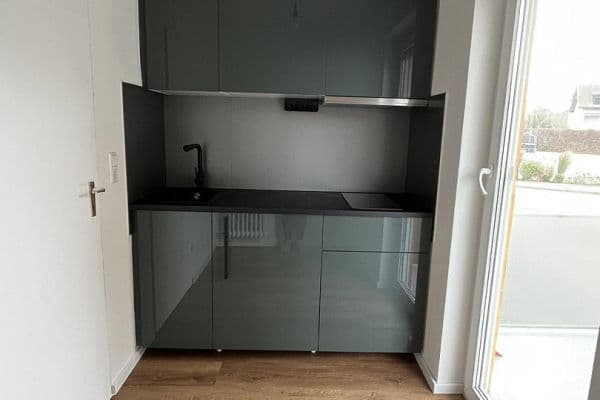 Pronájem bytu 1+kk 38 m², Lörrach, Bádensko-Württembersko Pronájem bytu 1+kk 38 m², Lörrach, Bádensko-Württembersko