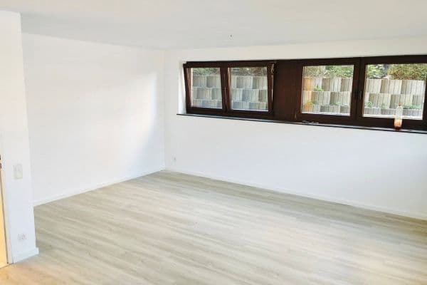 Pronájem bytu 2+1 66 m², Horbacher Straße 333, Aachen Pronájem bytu 2+1 66 m², Horbacher Straße 333, Aachen