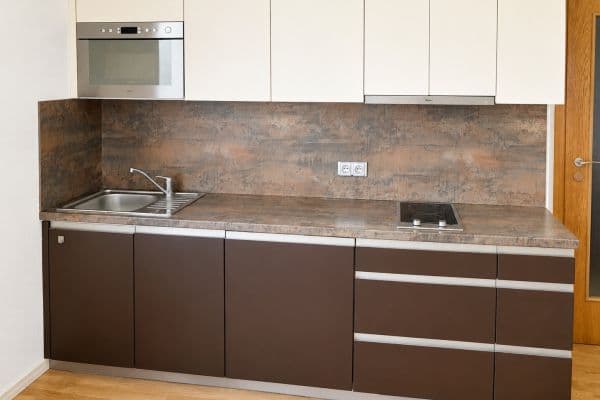 Prodej bytu 1+kk 29 m², Sazovická, Praha Prodej bytu 1+kk 29 m², Sazovická, Praha