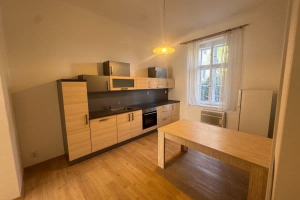 Pronájem bytu 2+kk 30 m², Marie Cibulkové, Praha Pronájem bytu 2+kk 30 m², Marie Cibulkové, Praha