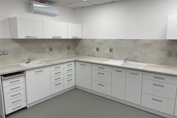 Pronájem nebytového prostoru 50 m², Werichova, Praha Pronájem nebytového prostoru 50 m², Werichova, Praha