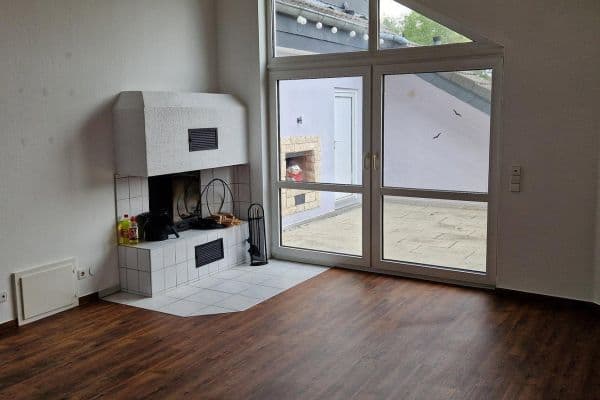 Pronájem bytu 4+1 113 m², Kastellaun Pronájem bytu 4+1 113 m², Kastellaun