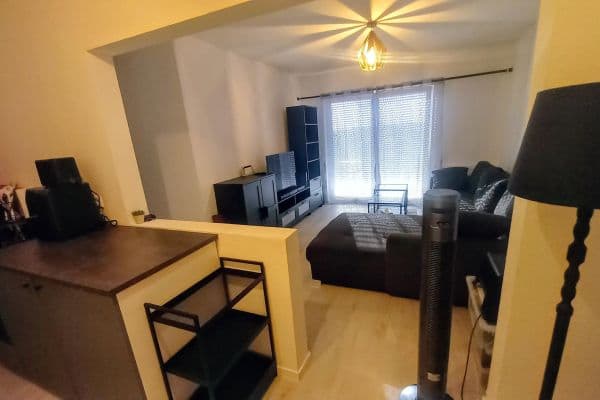 Pronájem bytu 2+1 38 m², Alte Bergstraße 3, Alsbach-Hähnlein Pronájem bytu 2+1 38 m², Alte Bergstraße 3, Alsbach-Hähnlein