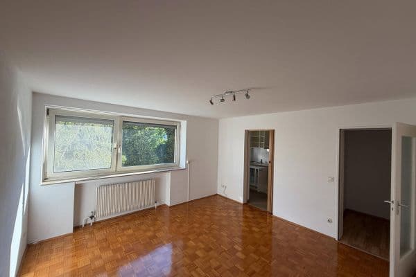 Pronájem bytu 2+1 54 m², Schöpfstraße 9, Nürnberg, Bavorsko Pronájem bytu 2+1 54 m², Schöpfstraße 9, Nürnberg, Bavorsko
