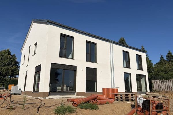 Prodej domu 125 m², pozemek 500 m², Hauptstraße 4c, Cambs Prodej domu 125 m², pozemek 500 m², Hauptstraße 4c, Cambs
