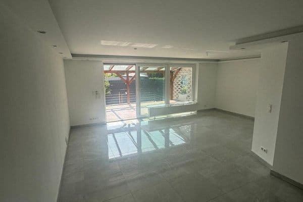 Prodej domu 252 m², pozemek 767 m², Mutterstadt Prodej domu 252 m², pozemek 767 m², Mutterstadt