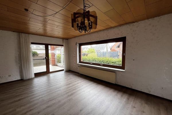 Pronájem bytu 3+1 90 m², Calberlah Pronájem bytu 3+1 90 m², Calberlah
