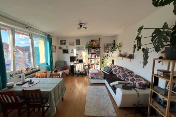 Pronájem bytu 2+1 70 m², Šebelova, Bílovice nad Svitavou Pronájem bytu 2+1 70 m², Šebelova, Bílovice nad Svitavou