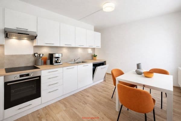 Pronájem bytu 2+1 55 m², Československé armády, Frýdek-Místek Pronájem bytu 2+1 55 m², Československé armády, Frýdek-Místek