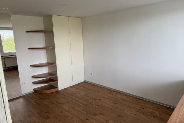 Pronájem bytu 1+kk 36 m², Bělehradská, Pardubice, Pardubický kraj Pronájem bytu 1+kk 36 m², Bělehradská, Pardubice, Pardubický kraj