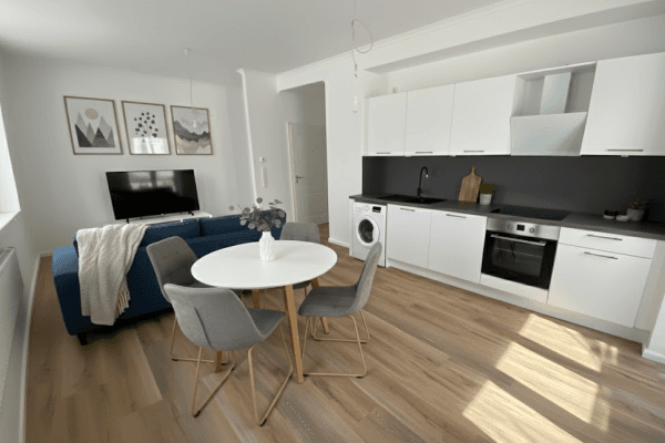 Pronájem bytu 2+1 50 m², Obere Rodstr. 3, Pforzheim Pronájem bytu 2+1 50 m², Obere Rodstr. 3, Pforzheim