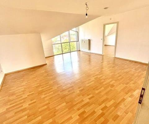 Pronájem bytu 3+1 89 m², Gubiner Str.8, Laatzen Pronájem bytu 3+1 89 m², Gubiner Str.8, Laatzen