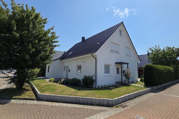 Prodej domu 183 m², pozemek 560 m², Schellerten Prodej domu 183 m², pozemek 560 m², Schellerten
