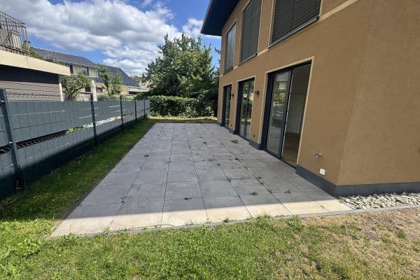 Pronájem bytu 4+1 105 m², Berlin, Berlín Pronájem bytu 4+1 105 m², Berlin, Berlín