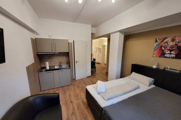 Pronájem bytu 1+1 27 m², Baldhamer Straße 72, Vaterstetten, Bavorsko Pronájem bytu 1+1 27 m², Baldhamer Straße 72, Vaterstetten, Bavorsko