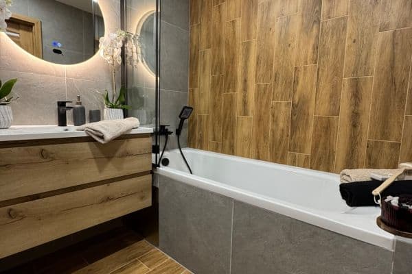 Pronájem bytu 2+kk 49 m², Rozmarýnová, Most Pronájem bytu 2+kk 49 m², Rozmarýnová, Most