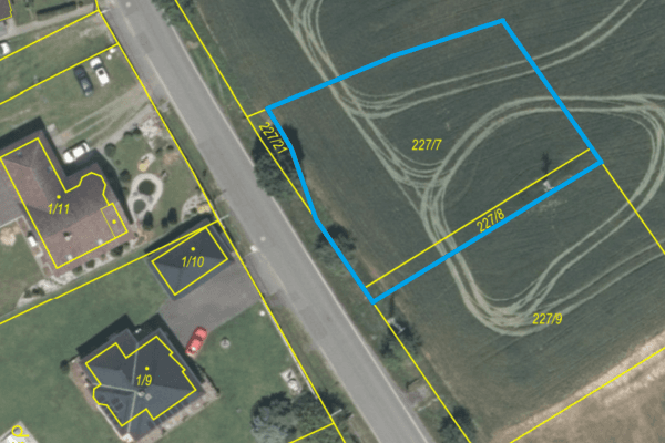 Prodej pozemku 1.248 m², Hostomice Prodej pozemku 1.248 m², Hostomice