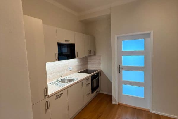 Pronájem bytu 3+kk 75 m², V Horní Stromce, Praha Pronájem bytu 3+kk 75 m², V Horní Stromce, Praha
